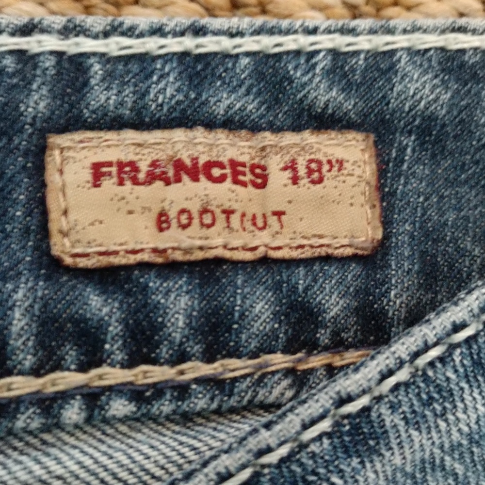 Jeans - Picture 3 of 8